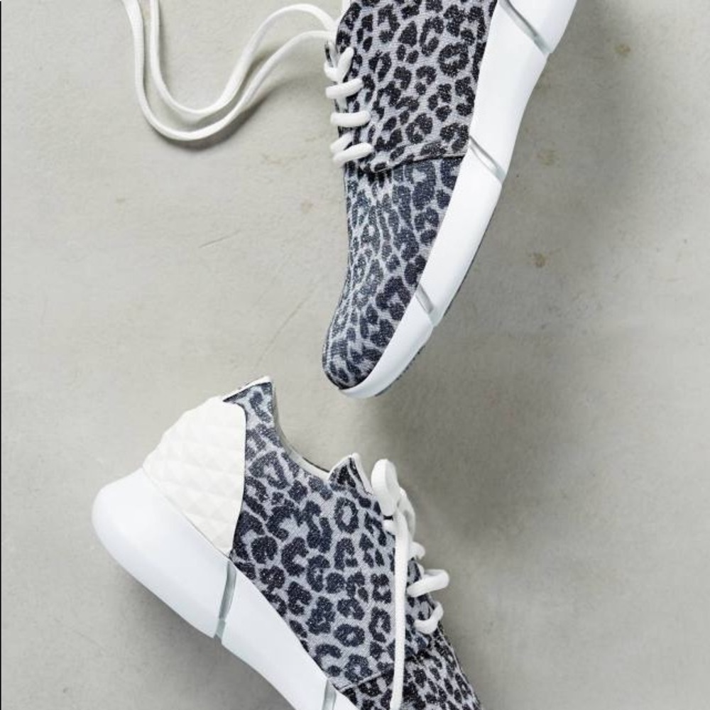 ❗️SOLD❗️Elena Iachi Sneakers - Picture 2 of 5